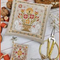 Autumn basket and scissor fob corbeille d automne et coussin ciseaux fiche ou semi kit de point de croix crocette a gogo