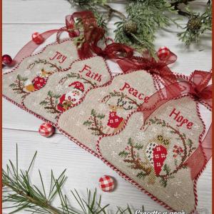 Christmas joy four little ornaments fiche ou kit de point de croix crocette a gogo