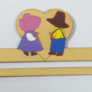 Cintre en bois 20cm couple sunbonnet peint