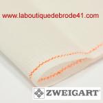 Toile a broder zweigart de lin belfast 12 6 fils blanc antique 102